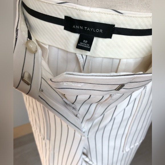 NEW Ann Taylor Cream Pinstripe Wide Leg Pant Size 12 - Picture 8 of 11